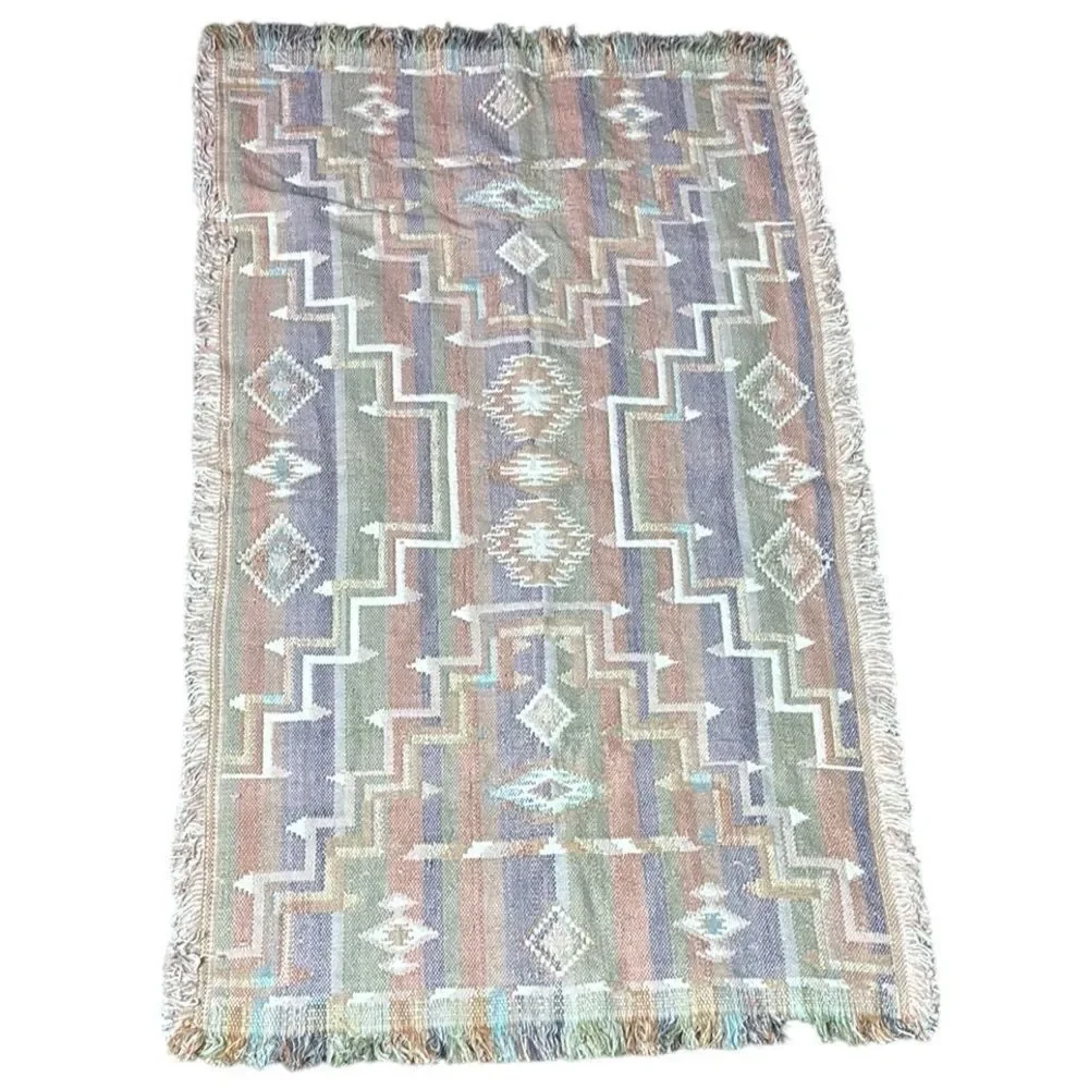 Vacarro-smith Inc made in India southwestern bohemian handwoven throw tapestry